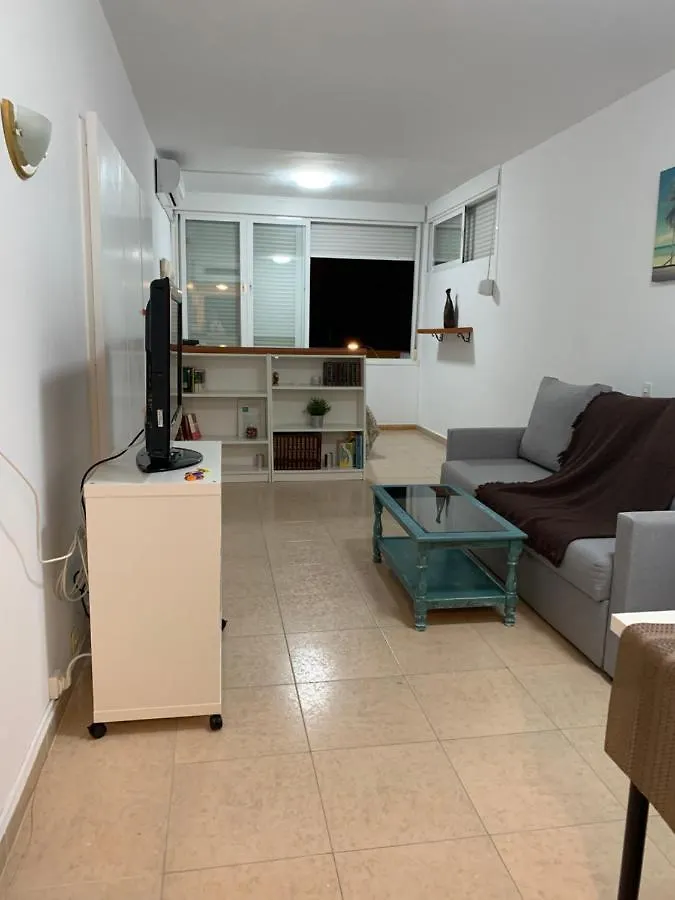 Estudio Torremolinos Centro - Cerca De La Nogalera 0*,  Spain