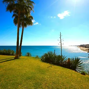 Magical Sea View Lejlighed